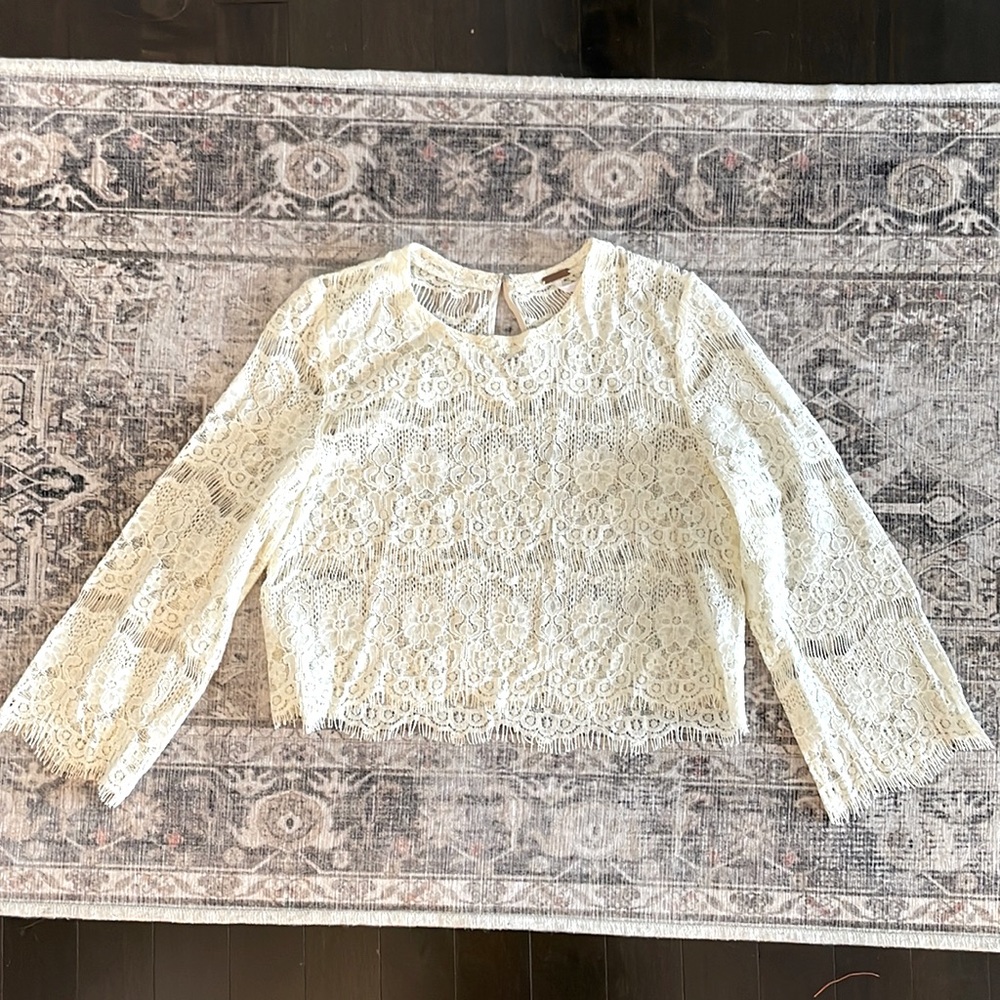 Free people size s/p ivory lace top